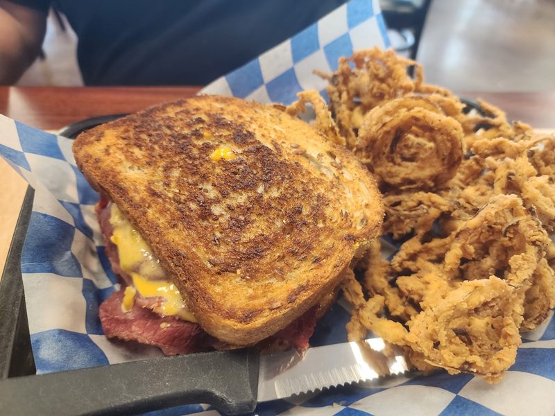 JJ's Cafe food